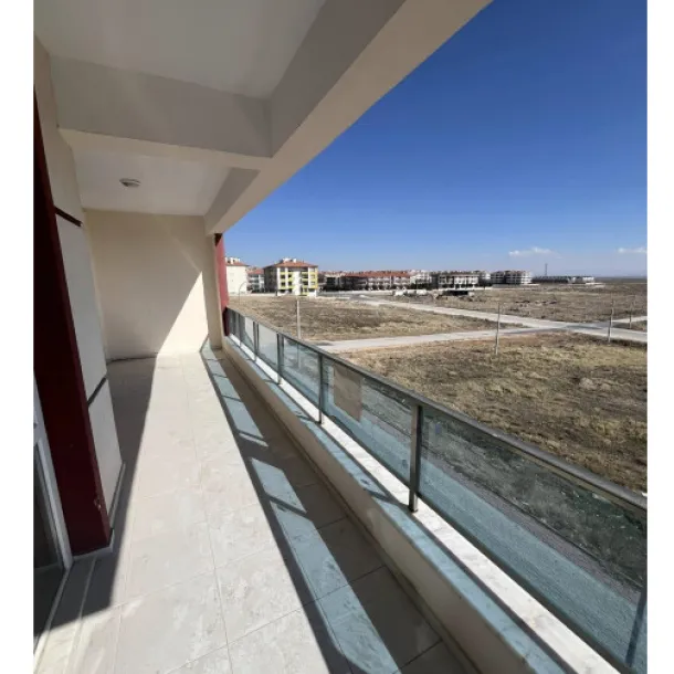 3+1 Geniş 150 mt Asansörlü Daire