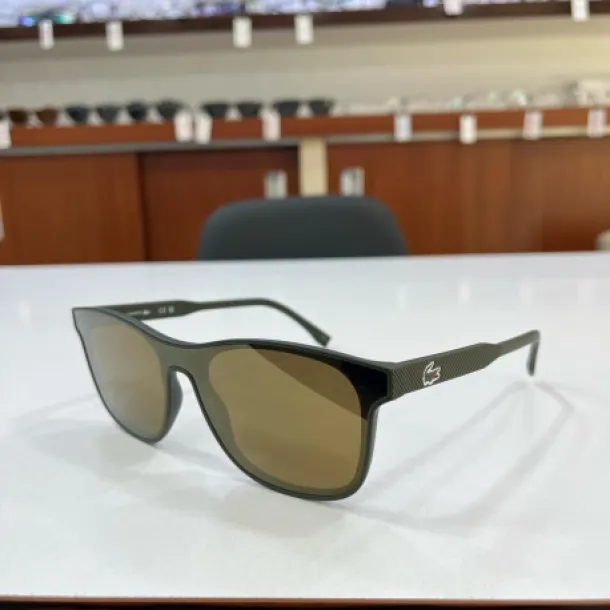 LACOSTE GÜNEŞ GÖZLÜĞÜ