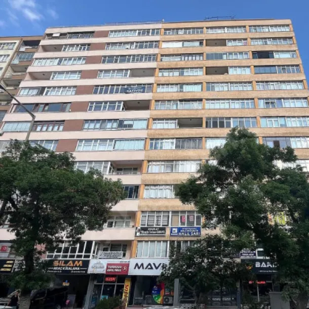 FERİTPAŞA MAHALLESİ'NDE 2+1 135 M2 SATILIK DAİRE