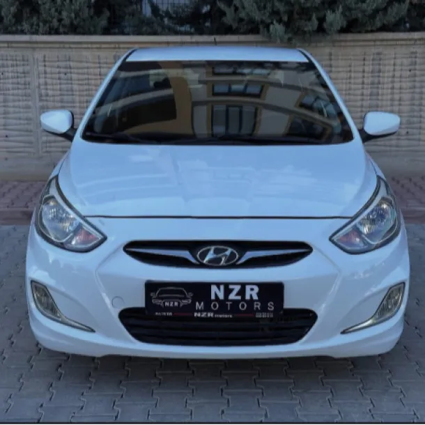 Hyundai Accent Blue