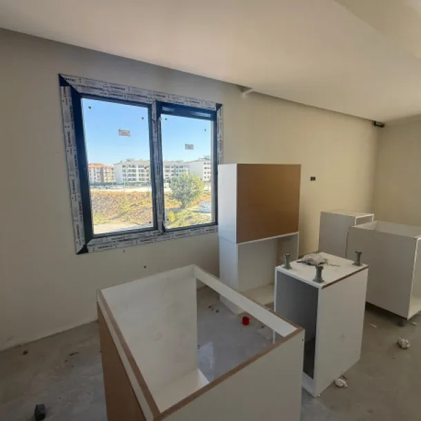 KARASANLI ŞEHİR HASTANESİ YANI 1+1 APART